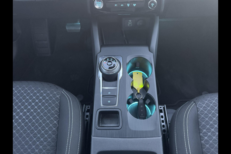 Ford Kuga 2.5 PHEV Titanium 243pk | Adaptive cruise control | Wegklapbare trekhaak | Winter Pack | 2.100kg trekgewicht