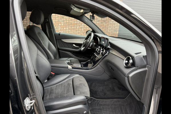 Mercedes-Benz GLC Coupé 300e 4MATIC / Trekhaak / Elec-Achterklep / NAVI + Camera / Leder-Alcantara incl. Verwarming
