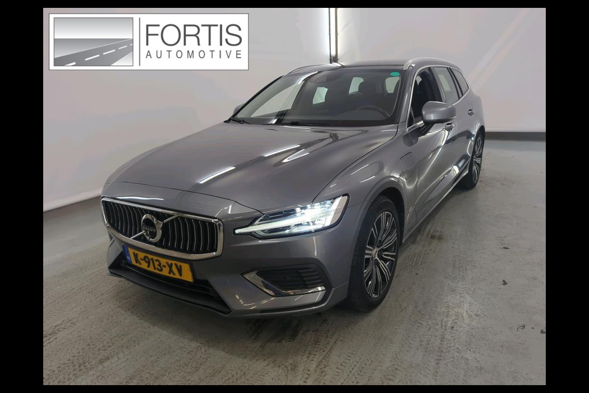 Volvo V60 2.0 T6 Recharge AWD Business Pro NL-AUTO | LEDER | CAMERA