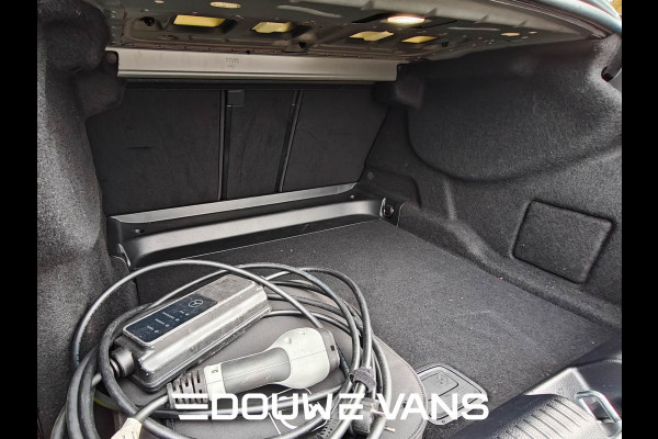 Mercedes-Benz EQE 300 Trekhaak Memory MBUX Navi Memory Camera Stoelverwarming