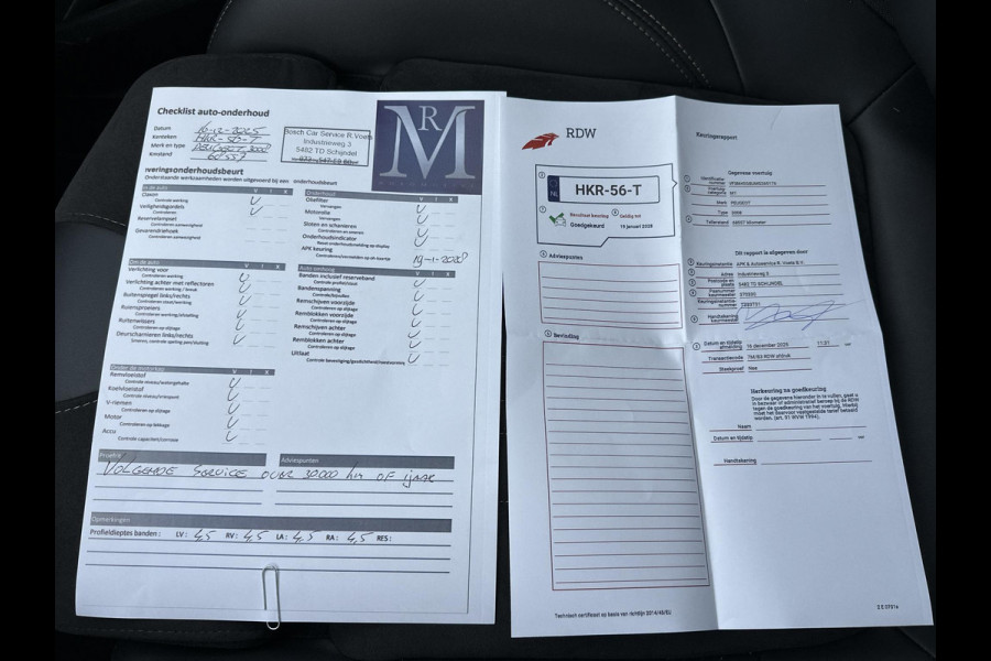 Peugeot 3008 1.6 HYbrid4 300 GT Pack Business SUPER COMPLEET| PHEV| BLACK PACK | PANO DAK | APPLE CARPLAY / ANDROID AUTO | AFN. TREKHAAK | FOCAL AUDIO | 300 PK! | MEM. STOEL MET MASSAGE |