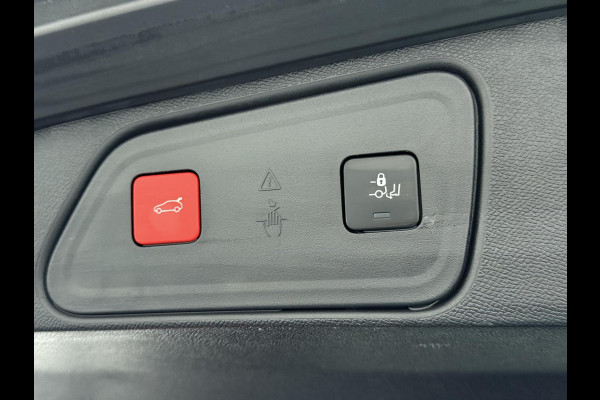 Peugeot 3008 1.6 HYbrid4 300 GT Pack Business SUPER COMPLEET| PHEV| BLACK PACK | PANO DAK | APPLE CARPLAY / ANDROID AUTO | AFN. TREKHAAK | FOCAL AUDIO | 300 PK! | MEM. STOEL MET MASSAGE |