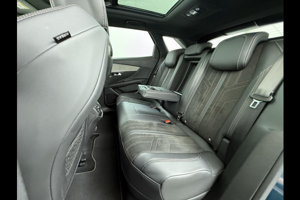 Peugeot 3008 1.6 HYbrid4 300 GT Pack Business SUPER COMPLEET| PHEV| BLACK PACK | PANO DAK | APPLE CARPLAY / ANDROID AUTO | AFN. TREKHAAK | FOCAL AUDIO | 300 PK! | MEM. STOEL MET MASSAGE |