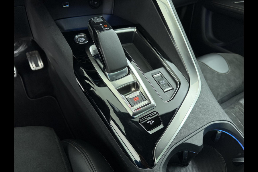 Peugeot 3008 1.6 HYbrid4 300 GT Pack Business SUPER COMPLEET| PHEV| BLACK PACK | PANO DAK | APPLE CARPLAY / ANDROID AUTO | AFN. TREKHAAK | FOCAL AUDIO | 300 PK! | MEM. STOEL MET MASSAGE |