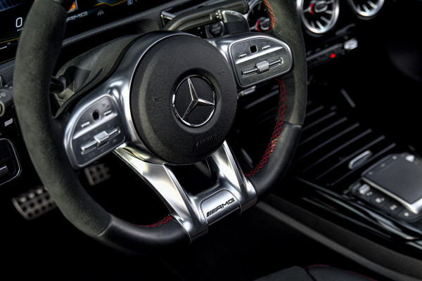 Mercedes-Benz CLA-Klasse 35 AMG 4MATIC. Pano, Distro+, 360, Multibeam, Sfeer, Dodeh, CarPlay!
