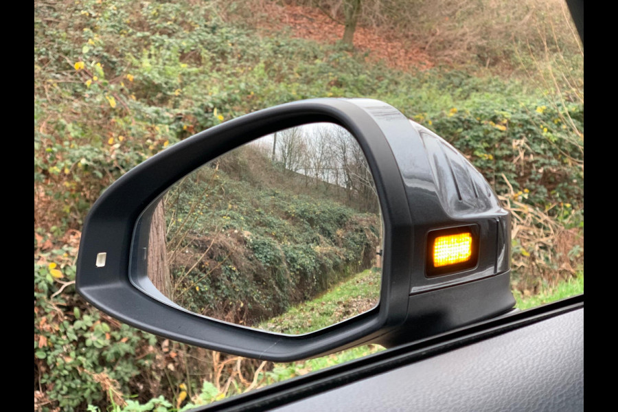 Audi A4 Avant 2.0 TDI quattro Sport S line edition 190PK TOPSTAAT!