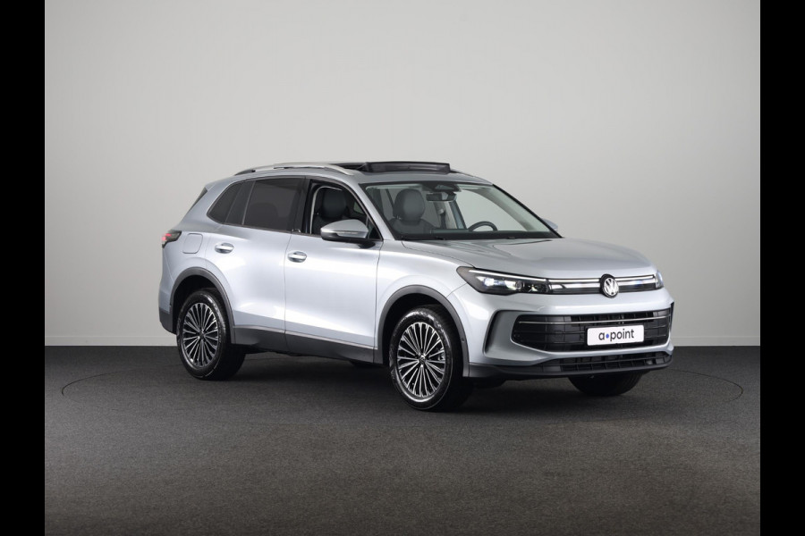 Volkswagen Tiguan 1.5 eHybrid Life Edition 204 PK | Automaat (DSG) | Panoramadak | Navigatie | Elektrische klep