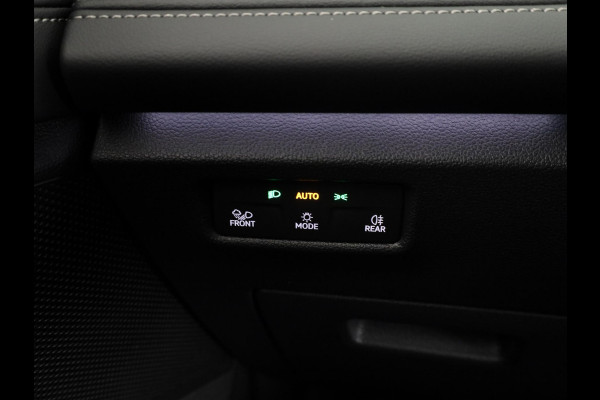 Volkswagen Tiguan 1.5 eHybrid Life Edition 204 PK | Automaat (DSG) | Panoramadak | Navigatie | Elektrische klep