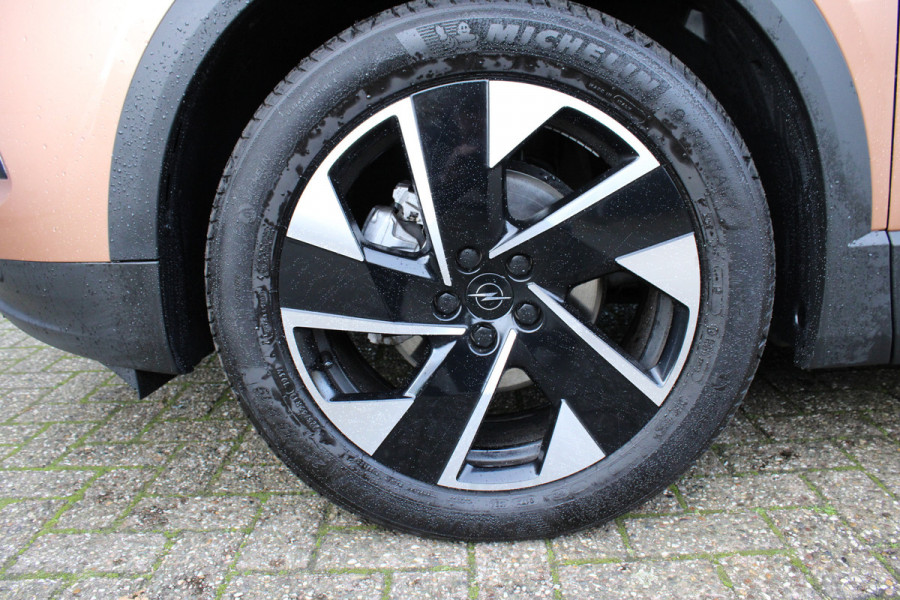 Opel Grandland 1.2 Turbo Hybrid GS NIEUW MODEL | TREKHAAK ACTIE! | Navigatie | AGR | Gelijk beschikbaar