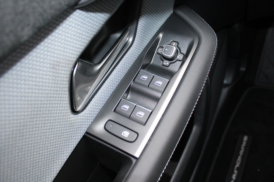 Opel Grandland 1.2 Turbo Hybrid GS NIEUW MODEL | TREKHAAK ACTIE! | Navigatie | AGR | Gelijk beschikbaar