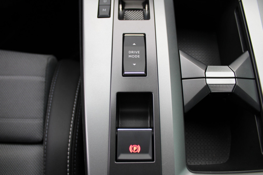 Opel Grandland 1.2 Turbo Hybrid GS NIEUW MODEL | TREKHAAK ACTIE! | Navigatie | AGR | Gelijk beschikbaar