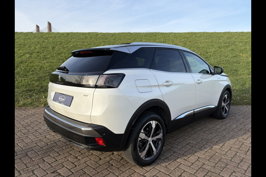 Peugeot 3008 1.6 PureTech GT Alcantara | Massagestoel | Pano | Camera achter | Nightvision