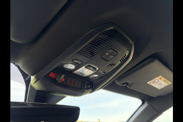 Peugeot 3008 1.6 PureTech GT Alcantara | Massagestoel | Pano | Camera achter | Nightvision