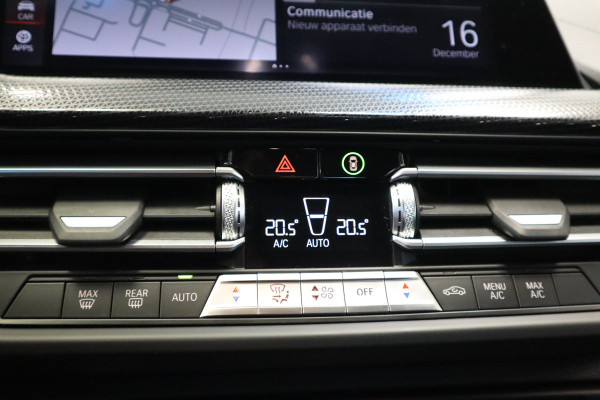 BMW 1-serie 118i Business Edition Cruise/Climate PDC NAP 18''LM 24 maanden garantie mogelijk (*vraag naar de voorwaarden)