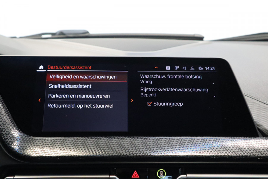 BMW 1-serie 118i Business Edition Cruise/Climate PDC NAP 18''LM 24 maanden garantie mogelijk (*vraag naar de voorwaarden)