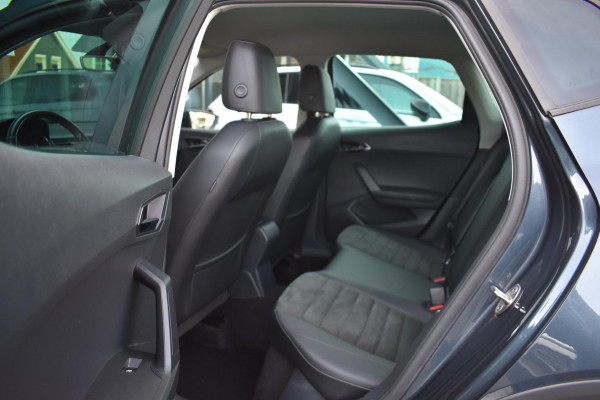 Seat Arona 1.0 TSI | VIRTUAL COCKPIT | CAMERA | LED | NAP | ADAPT. CRUISE CONTROLE | DEALER ONDERHOUDEN