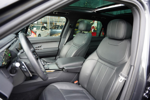 Land Rover Range Rover Sport P 440 E Dynamic HSE Trekhaak Panoramadak Meridian
