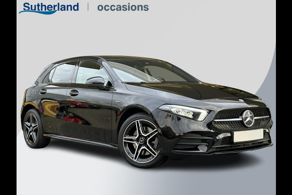 Mercedes-Benz A-Klasse 250 e AMG Line | Stoelverwarming | Navigatie | Getint glas | PDC | Climate contol