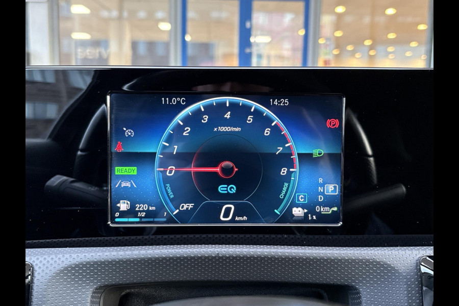 Mercedes-Benz A-Klasse 250 e AMG Line | Stoelverwarming | Navigatie | Getint glas | PDC | Climate contol