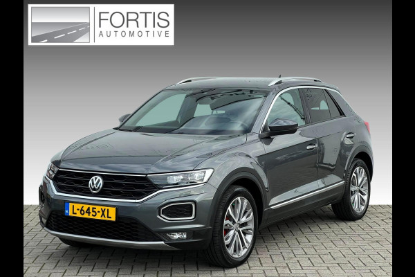 Volkswagen T-Roc 1.5 TSI Sport Business R CAMERA | TREKHAAK | NETTE AUTO | VIRTUAL COCKPIT |