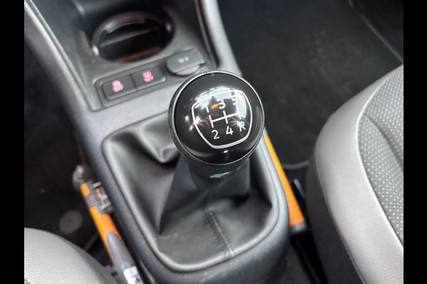 Volkswagen up! 1.0 BMT high up! | Cruise + Stoelverwarming + 1e Eigenaar Nu € 6.500,-!!!