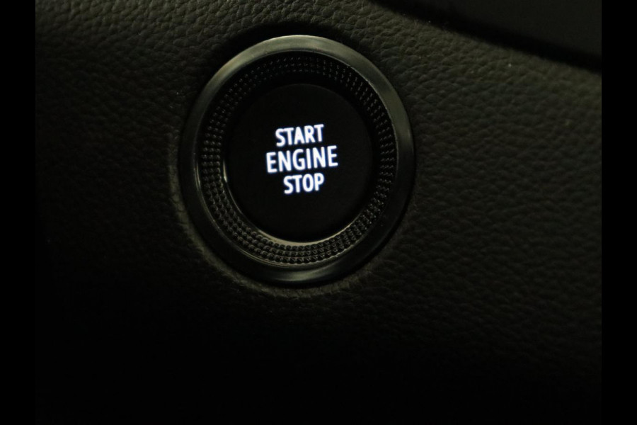 Renault Mégane 1.3 TCe Business Zen | Trekhaak | Camera | Carplay | Navigatie | Keyless | Full LED | Parkeerhulp | Cruise control | Climate control | DAB | Bluetooth