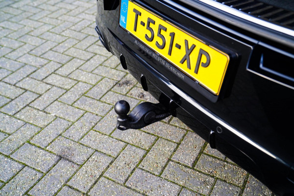 Porsche Cayenne Coupé 3.0 E-Hybrid Platinum Edition | Sport Design | Massage | Adaptieve cruise | Dealer onderhouden | 22 inch |