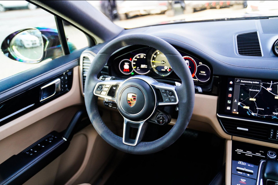 Porsche Cayenne Coupé 3.0 E-Hybrid Platinum Edition | Sport Design | Massage | Adaptieve cruise | Dealer onderhouden | 22 inch |