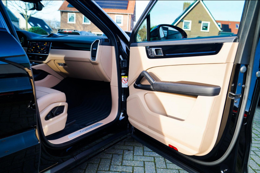 Porsche Cayenne Coupé 3.0 E-Hybrid Platinum Edition | Sport Design | Massage | Adaptieve cruise | Dealer onderhouden | 22 inch |