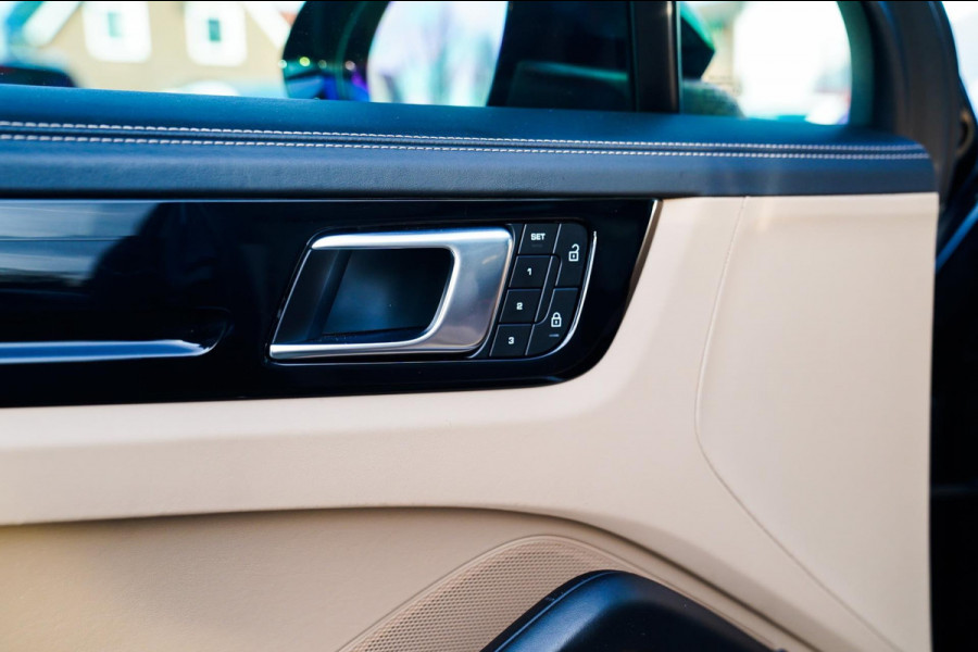 Porsche Cayenne Coupé 3.0 E-Hybrid Platinum Edition | Sport Design | Massage | Adaptieve cruise | Dealer onderhouden | 22 inch |