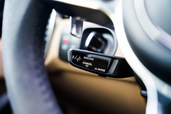 Porsche Cayenne Coupé 3.0 E-Hybrid Platinum Edition | Sport Design | Massage | Adaptieve cruise | Dealer onderhouden | 22 inch |