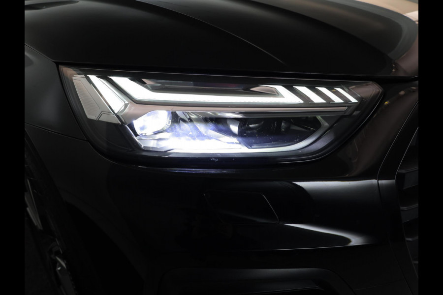 Audi Q5 50 TFSI e Advanced edition 299 pk S-tronic | Verlengde garantie | Navigatie | Trekhaak (wegklapbaar) | Parkeersensoren | Stoelverwarming v/a | S-line interieur |