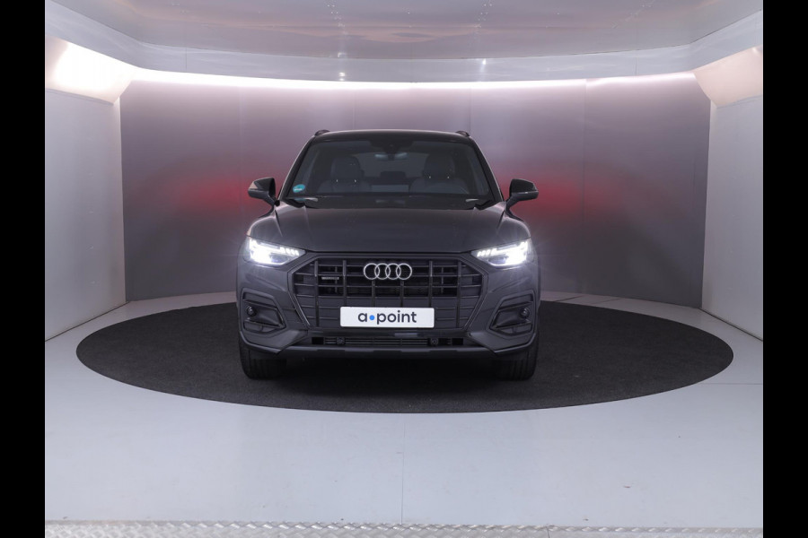 Audi Q5 50 TFSI e Advanced edition 299 pk S-tronic | Verlengde garantie | Navigatie | Trekhaak (wegklapbaar) | Parkeersensoren | Stoelverwarming v/a | S-line interieur |