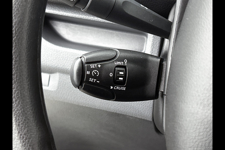 Toyota PROACE Electric Worker L2 Extra Range 75KWh +/-330KM / 3Pers. / Navigatie / Airco / Bedrijfswagen inrichting / Apk 02-2027