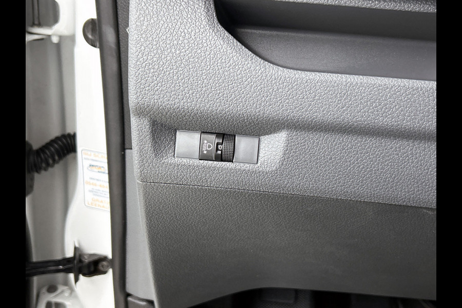 Toyota PROACE Electric Worker L2 Extra Range 75KWh +/-330KM / 3Pers. / Navigatie / Airco / Bedrijfswagen inrichting / Apk 02-2027