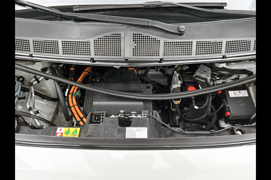 Toyota PROACE Electric Worker L2 Extra Range 75KWh +/-330KM / 3Pers. / Navigatie / Airco / Bedrijfswagen inrichting / Apk 02-2027