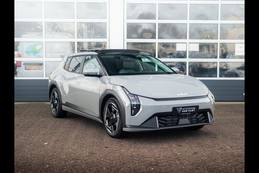Kia EV4 Plus Advanced 58.3 kWh Direct beschikbaar! Leder | Pano dak| 19" velgen |