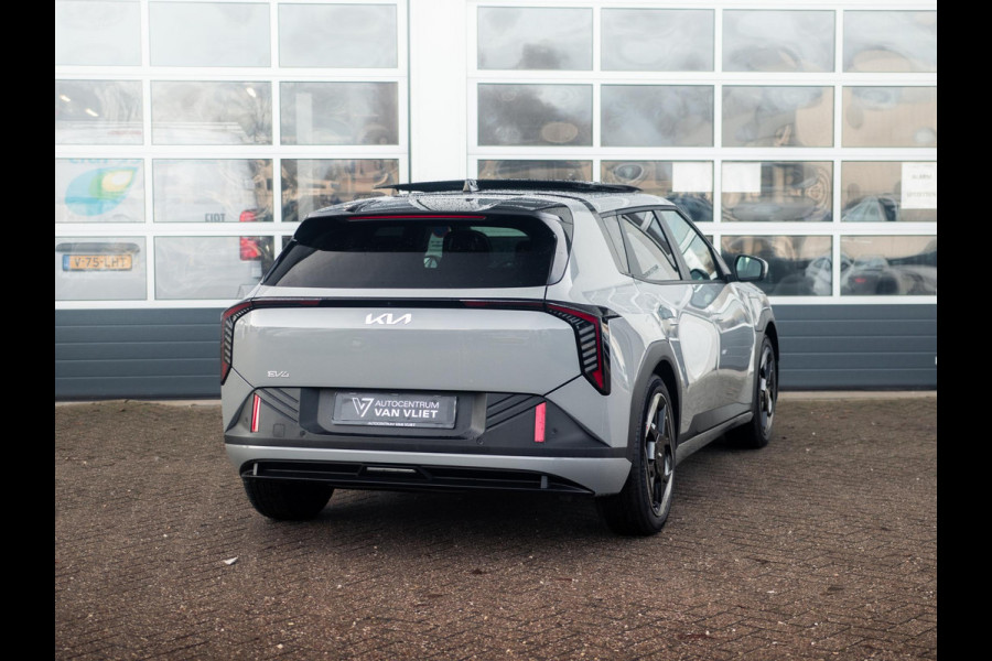 Kia EV4 Plus Advanced 58.3 kWh Direct beschikbaar! Leder | Pano dak| 19" velgen |
