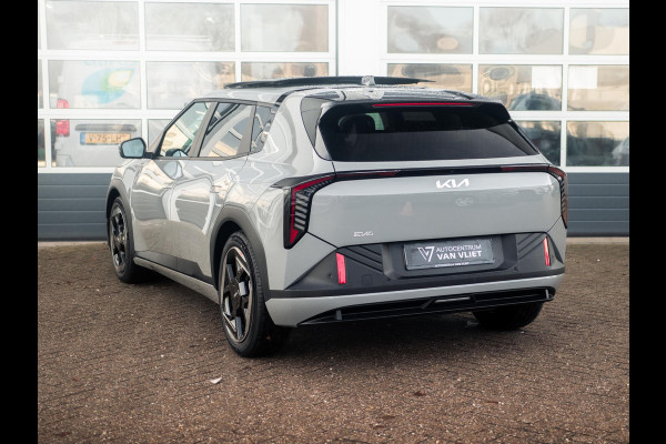 Kia EV4 Plus Advanced 58.3 kWh Direct beschikbaar! Leder | Pano dak| 19" velgen |