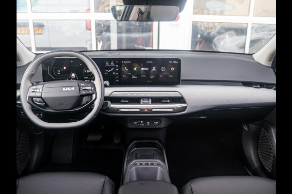 Kia EV4 Plus Advanced 58.3 kWh Direct beschikbaar! Leder | Pano dak| 19" velgen |