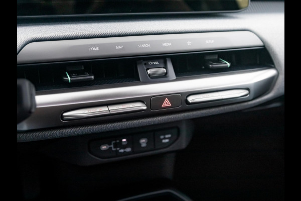 Kia EV4 Plus Advanced 58.3 kWh Direct beschikbaar! Leder | Pano dak| 19" velgen |