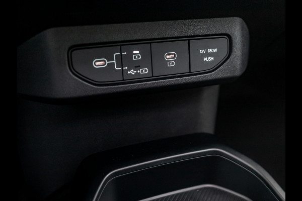 Kia EV4 Plus Advanced 58.3 kWh Direct beschikbaar! Leder | Pano dak| 19" velgen |