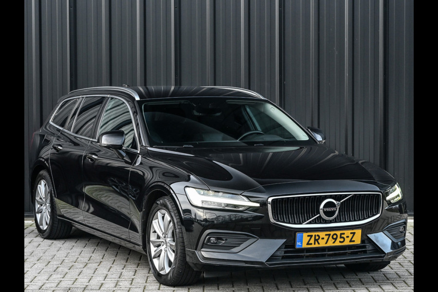 Volvo V60 2.0 D4 Momentum · Camera · Blis · Adaptive cruise · Virtual cockpit · Lane assist · Apple carplay/Android auto · Trekhaak