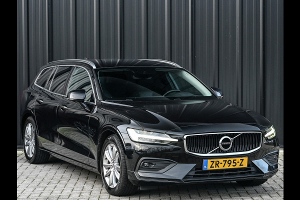 Volvo V60 2.0 D4 Momentum · Camera · Blis · Adaptive cruise · Virtual cockpit · Lane assist · Apple carplay/Android auto · Trekhaak