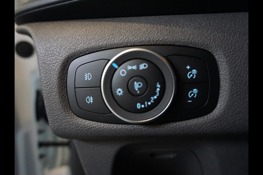 Ford Transit Custom 300 2.0 TDCI L2H1 Trend Dubbele Cabine Airco| Bluetooth| Navi| Trekhaak|