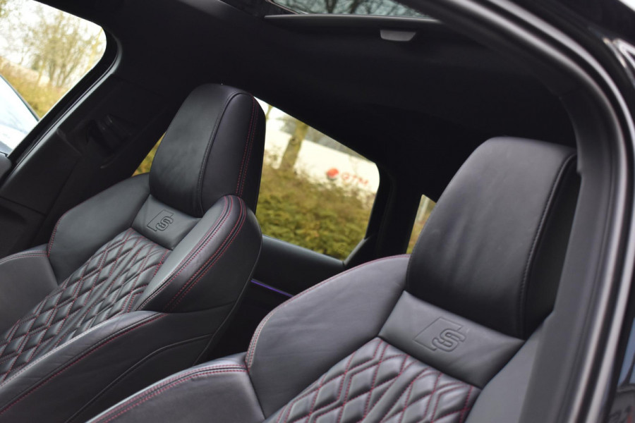 Audi A3 Sportback 35 TFSI S edition Pano Kuip Lane B&O Trekhaak Leder