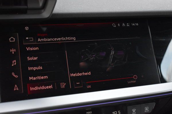 Audi A3 Sportback 35 TFSI S edition Pano Kuip Lane B&O Trekhaak Leder