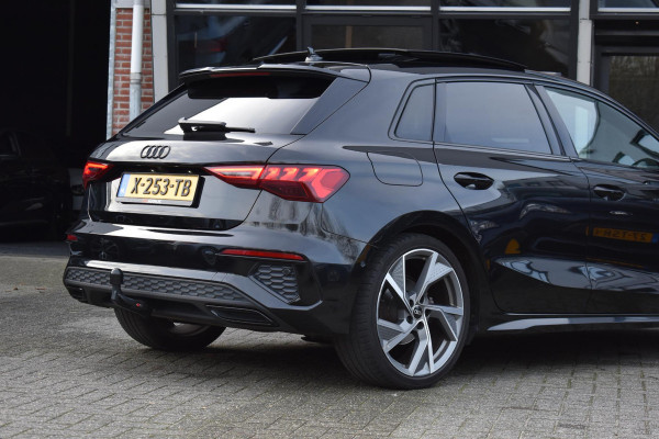 Audi A3 Sportback 35 TFSI S edition Pano Kuip Lane B&O Trekhaak Leder