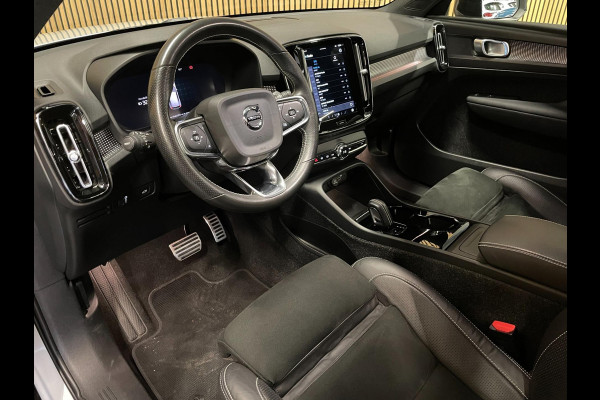 Volvo XC40 Recharge P8 AWD R-Design|90%SOH|TREKHAAK|1/2 LEDER|STOEL+STUURVERWARMING|ACC|CARPLAY|CLIMA+CRUISE|NL|NAP|IN.BTW|1e EIG|