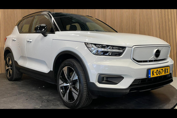 Volvo XC40 Recharge P8 AWD R-Design|90%SOH|TREKHAAK|1/2 LEDER|STOEL+STUURVERWARMING|ACC|CARPLAY|CLIMA+CRUISE|NL|NAP|IN.BTW|1e EIG|